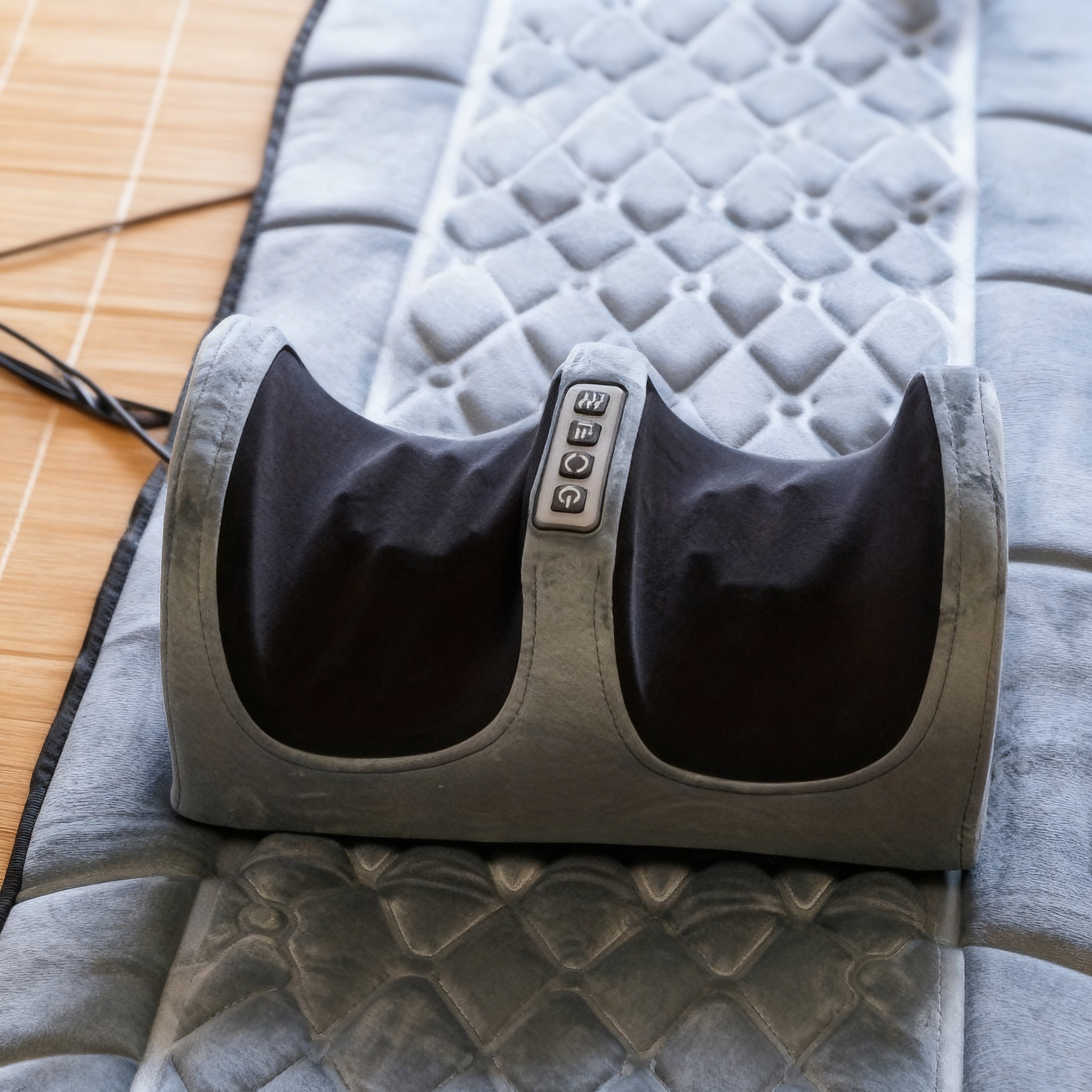 Belvania™ Full Body Massage Pad