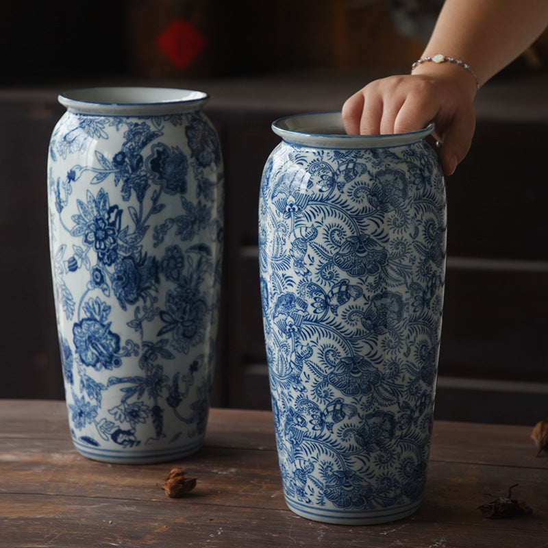 Ceramic flower arrangement vase