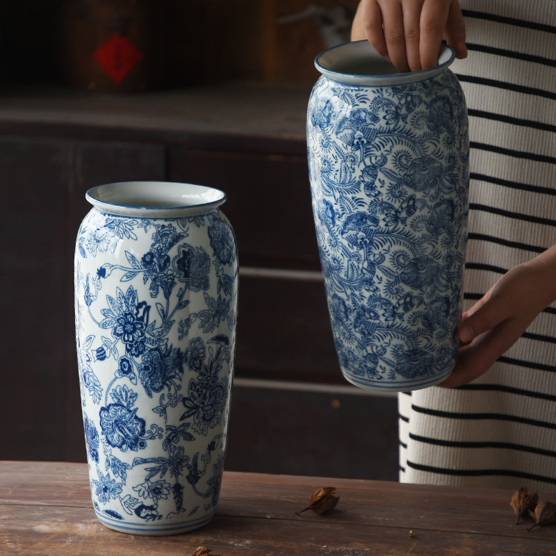 Ceramic flower arrangement vase