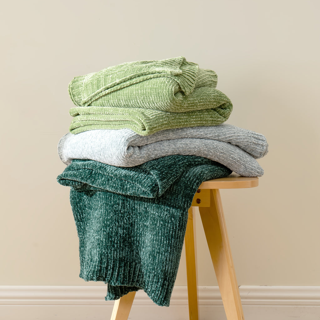 #2 Orviane Throw Blanket