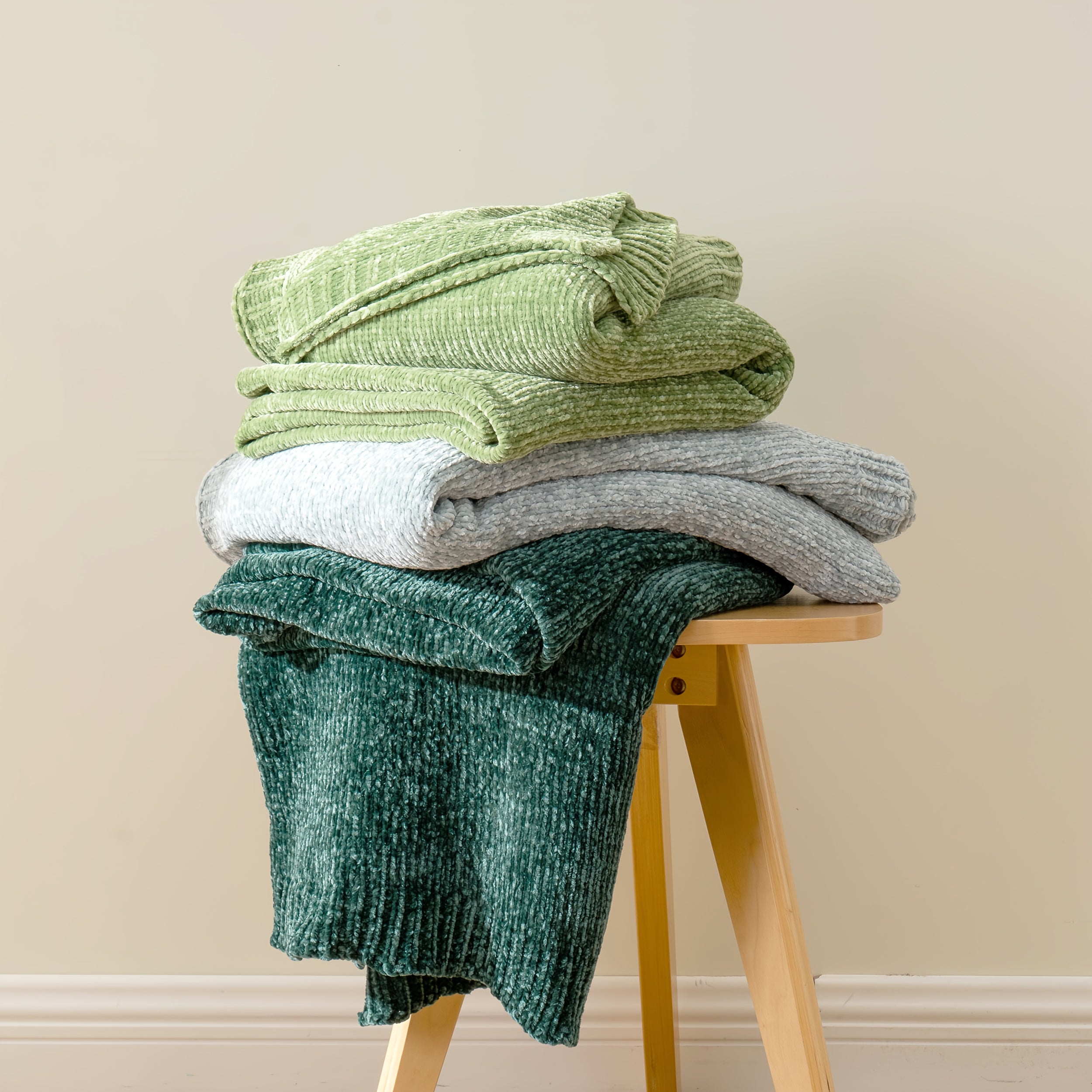 #2 Orviane Throw Blanket